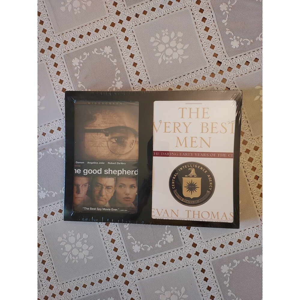 Gift Set DVD+ The Good Shepherd / The Very Best Men Book NEW